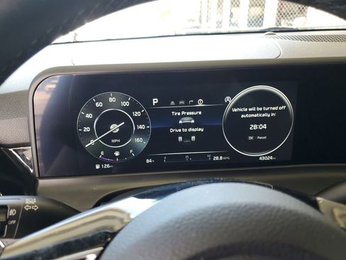 Used 2024 Kia Seltos S FWD image 24