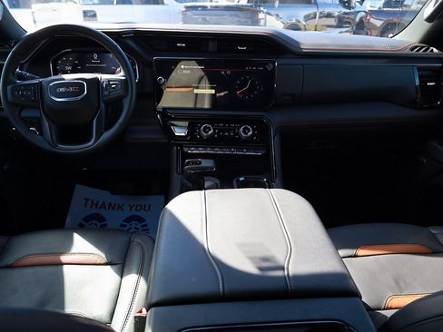 Used 2025 GMC Sierra 1500 AT4 w/ AT4 Premium Package image 19