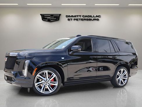 Used 2025 Cadillac Escalade Sport Platinum AWD/4WD image 1