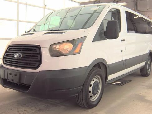 Used 2016 Ford Transit 350 XL RWD image 3