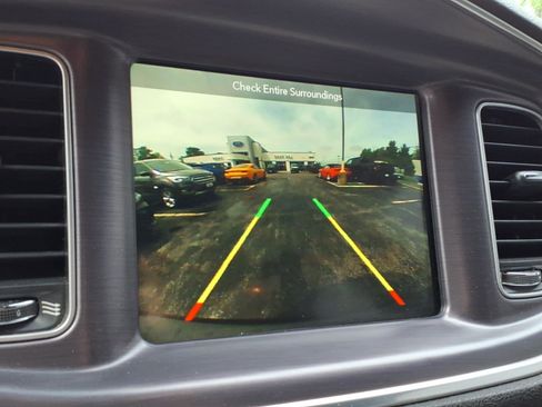 Used 2018 Dodge Charger R/T Scat Pack w/ Driver Confidence Group RWD image 12