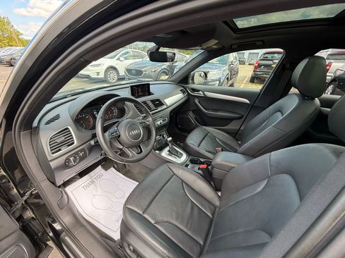 Used 2016 Audi Q3 2.0T Prestige w/ Prestige Package image 9