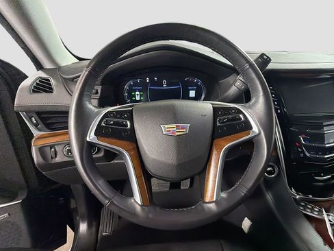 Used 2017 Cadillac Escalade Luxury AWD/4WD image 14