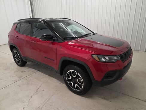 New 2026 Jeep Compass Trailhawk AWD/4WD image 7