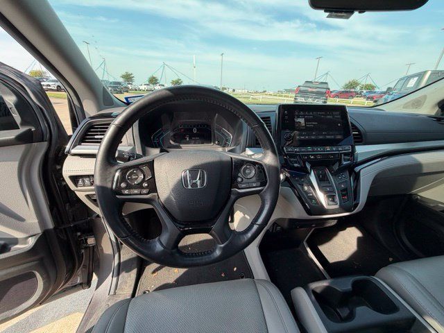 Used 2019 Honda Odyssey Elite image 16