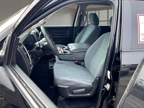 Used 2018 RAM 1500 Express w/ Wheel & Sound Group image 27