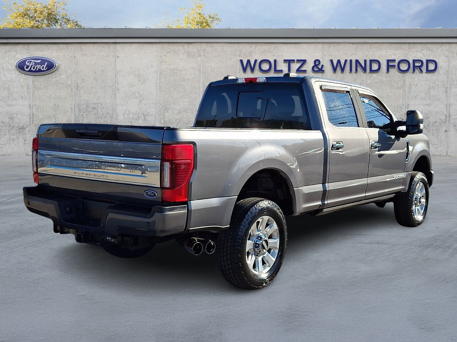 Used 2021 Ford F250 Platinum AWD/4WD image 6