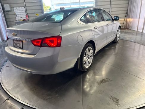 Used 2017 Chevrolet Impala LS FWD image 5