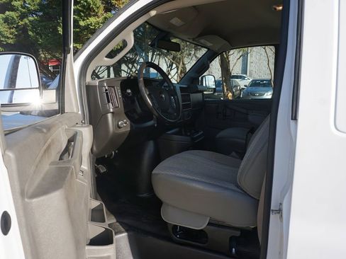 Used 2020 Chevrolet Express 2500 w/ Driver Convenience Package image 2