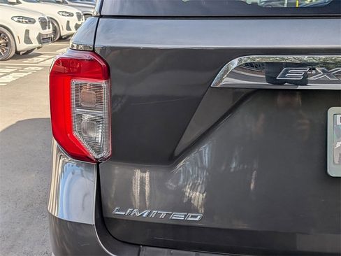 Used 2020 Ford Explorer Limited image 27