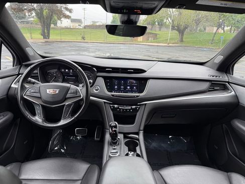 Used 2022 Cadillac XT5 Sportv w/ Technology Package AWD/4WD image 12