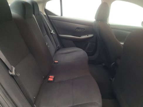 Used 2024 Nissan Sentra S FWD image 19