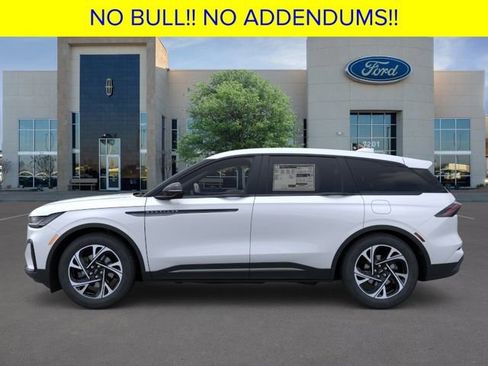 New 2026 Lincoln Nautilus Premier w/ Jet Appearance Package AWD/4WD image 3