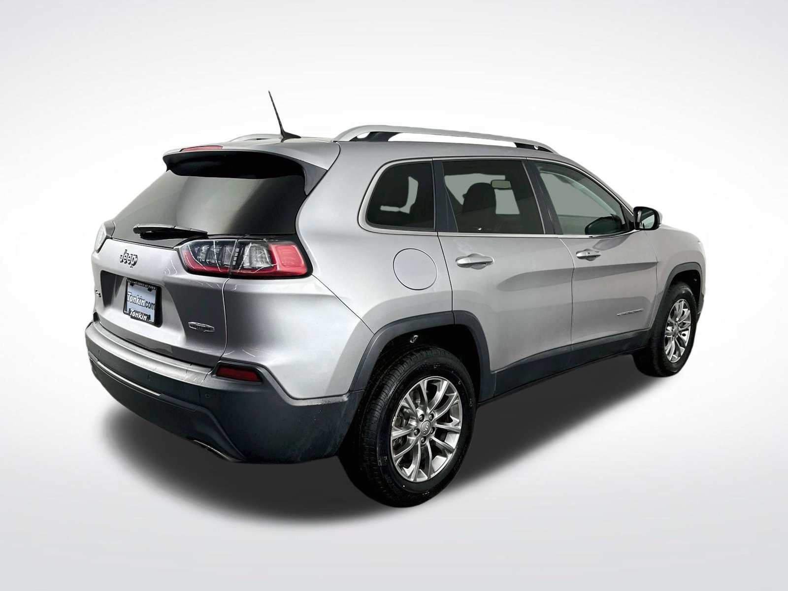 Used 2019 Jeep Cherokee Latitude Plus w/ Comfort/Convenience Group AWD/4WD image 8