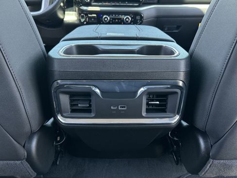 Used 2026 GMC Sierra 1500 SLT w/ SLT Premium Package AWD/4WD image 21