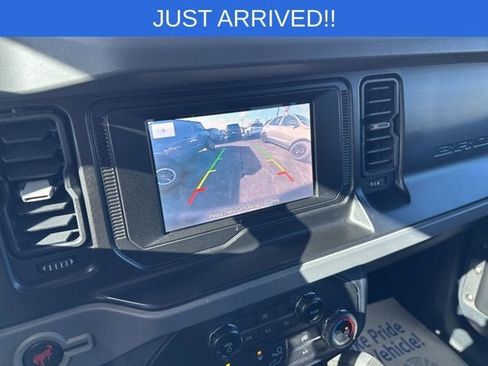 Used 2021 Ford Bronco Big Bend image 2