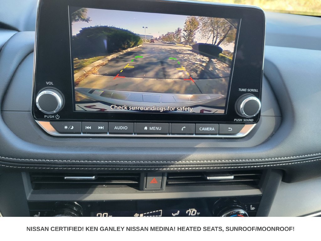 Certified 2024 Nissan Rogue SV w/ SV Premium Package AWD/4WD image 30