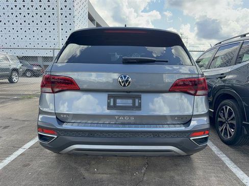 Used 2022 Volkswagen Taos SEL AWD/4WD image 4