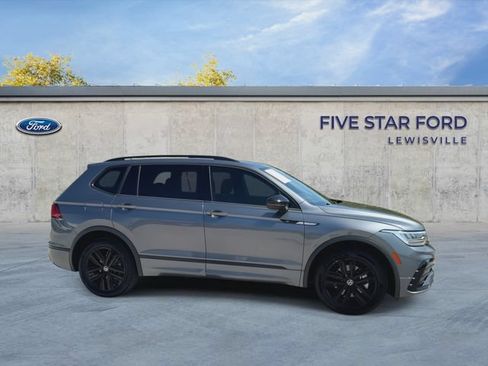 Used 2022 Volkswagen Tiguan SE R-Line FWD image 9