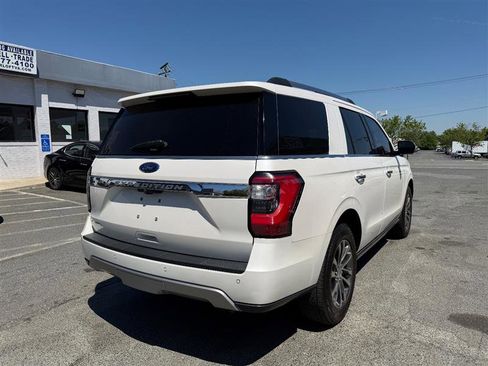 Used 2018 Ford Expedition Limited w/ Equipment Group 301A RWD image 6