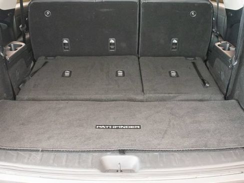 Used 2026 Nissan Pathfinder SL AWD/4WD image 15
