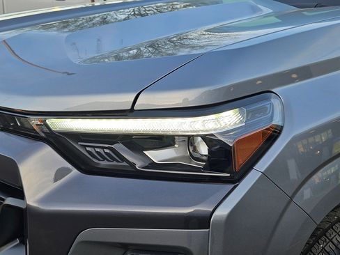 Used 2026 Chevrolet Colorado LT w/ LT Convenience Package image 10