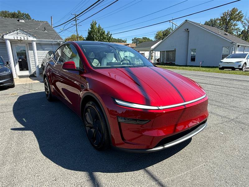 Used 2026 Tesla Model Y Long Range AWD/4WD image 7