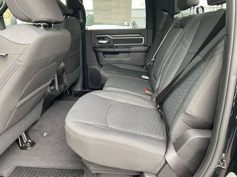 New 2026 RAM 2500 Big Horn AWD/4WD image 13