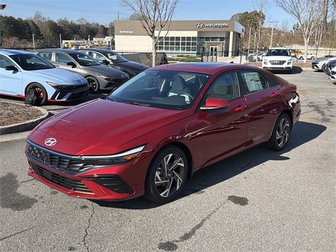 New 2026 Hyundai Elantra Limited image 3