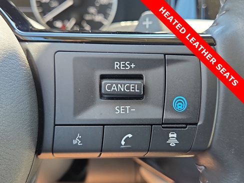 Used 2025 Nissan Pathfinder SL FWD image 22