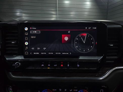 Used 2022 GMC Sierra 1500 Elevation image 28