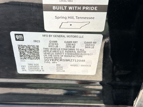 Used 2024 Cadillac XT6 Premium Luxury w/ Technology Package FWD image 24