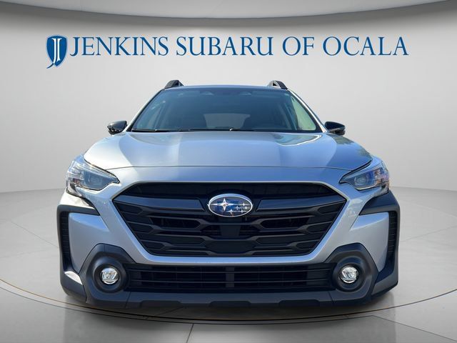 Used 2025 Subaru Outback Premium AWD/4WD image 8