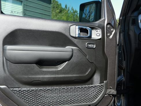 New 2026 Jeep Gladiator Sport image 21