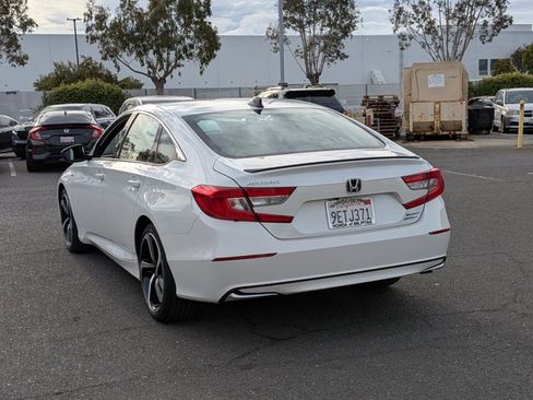 Used 2022 Honda Accord Sport image 7