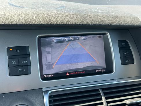 Used 2012 Audi Q7 3.0T S line Prestige w/ S Line Pkg image 39