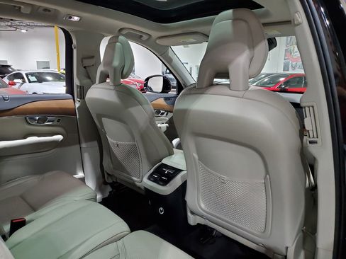 Used 2018 Volvo XC90 T6 Inscription w/ Convenience Package AWD/4WD image 21