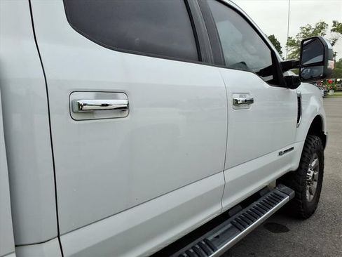 Used 2019 Ford F250 Lariat w/ Lariat Ultimate Package AWD/4WD image 10