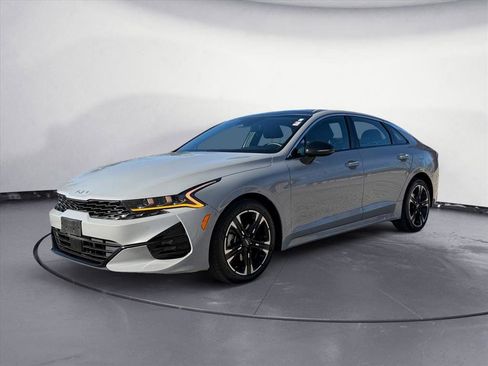 Used 2023 Kia K5 GT-Line image 2