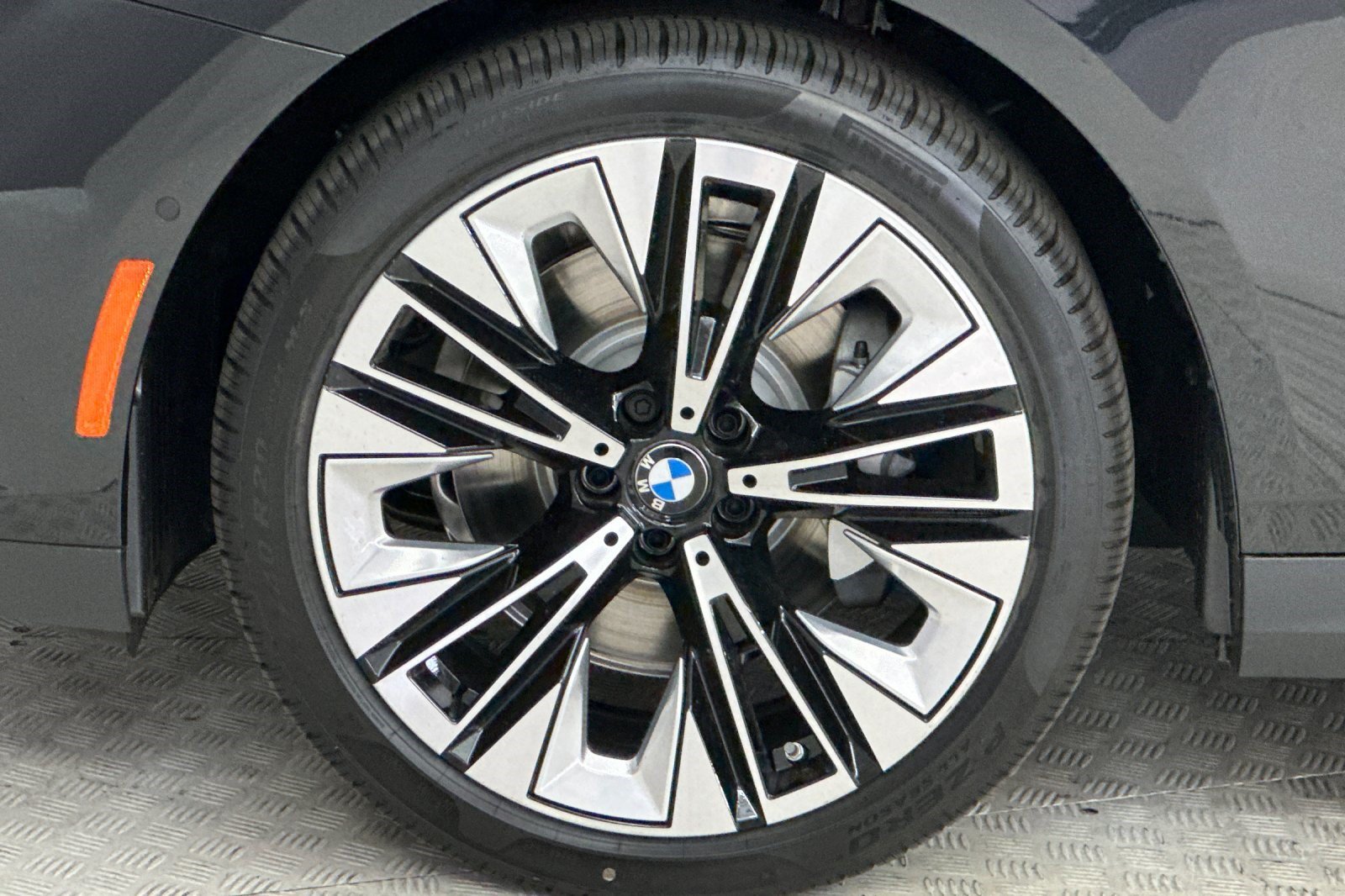 New 2027 BMW 530i w/ Premium Package RWD image 12