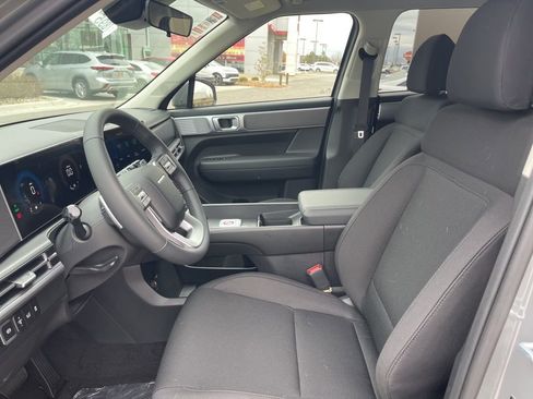 New 2026 Hyundai Santa Fe SE FWD image 17