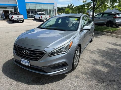Used 2017 Hyundai Sonata Sport FWD image 9