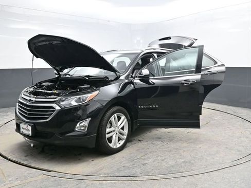 Used 2020 Chevrolet Equinox Premier image 42