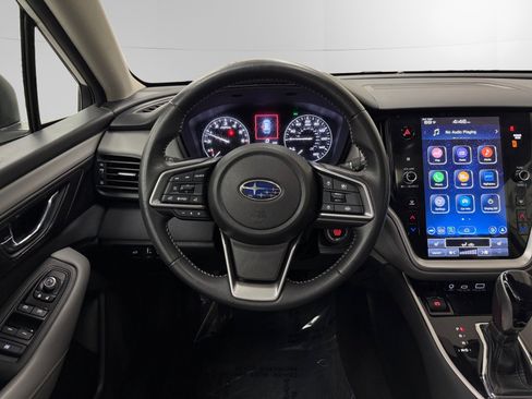 Used 2024 Subaru Outback Premium w/ Popular Package #1 AWD/4WD image 12