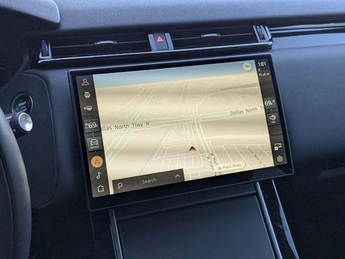 Used 2024 Land Rover Range Rover Velar Dynamic SE image 17