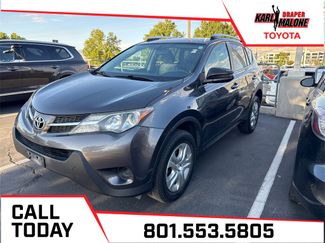 Used 2014 Toyota RAV4 LE image 1