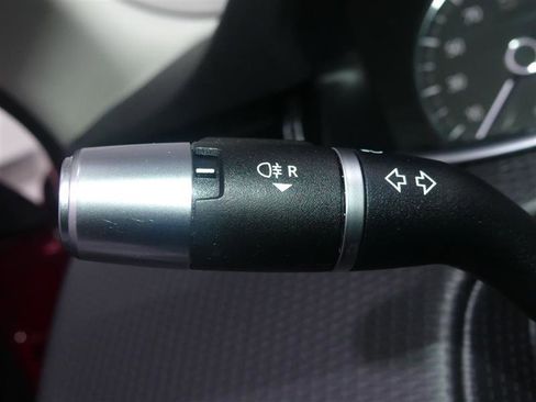 Used 2020 Land Rover Range Rover Evoque S image 33