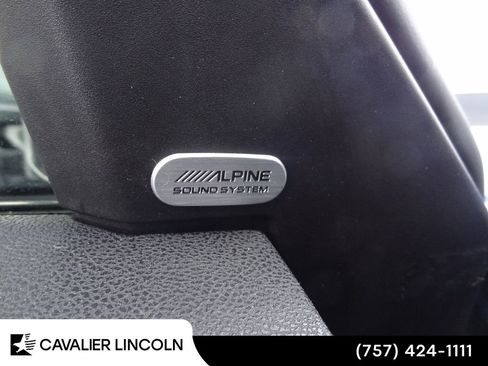 Used 2020 Dodge Charger Scat Pack w/ Navigation & Travel Group RWD image 15