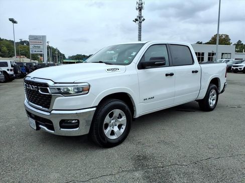 Used 2025 RAM 1500 Big Horn image 8