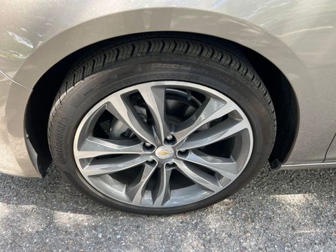 Used 2024 Chevrolet Malibu LT image 23